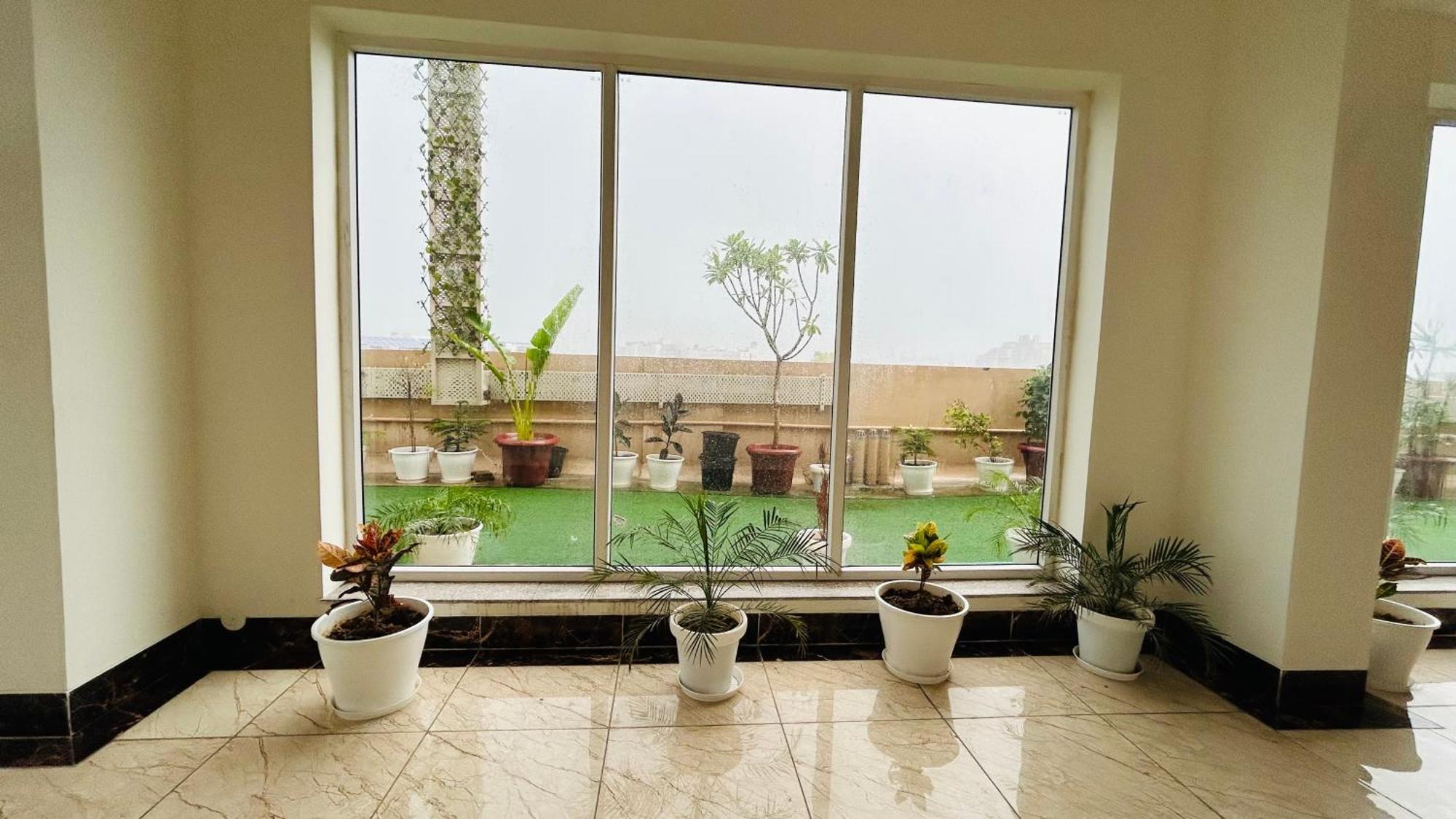Amahi Inn Gurgaon Exterior photo