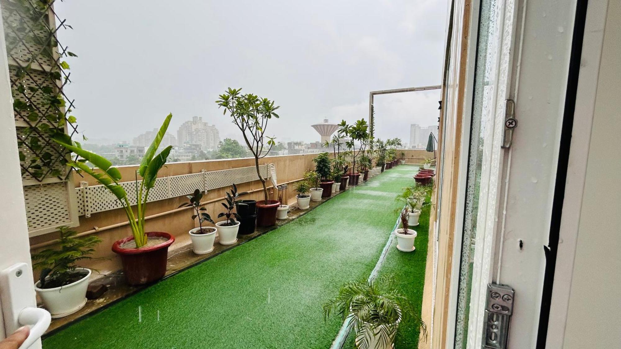 Amahi Inn Gurgaon Exterior photo